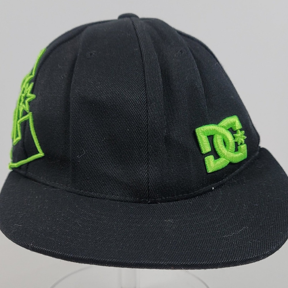 DC Shoes 210 Fitted Flexfit Hat Black Lime Green Logo Cap 6 7/8-7 1/4